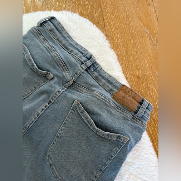 Zara Classic Blue Skinny Jeans - Picture 5 of 5